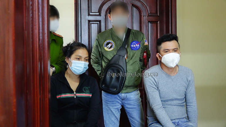 Công an Lâm Đồng phá chuyên án ma tuý lớn, thu giữ 4 bánh heroin và gần 7.000 viên thuốc lắc