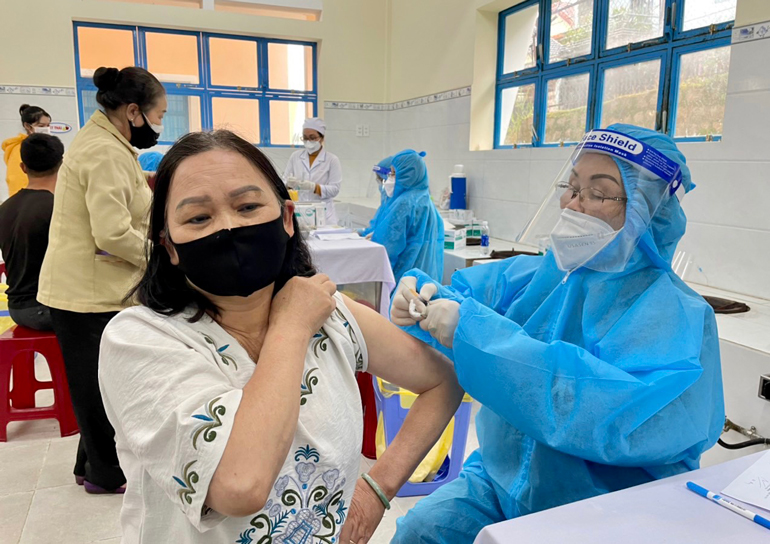 Tiêm bổ sung và tiêm nhắc lại vắc xin phòng bệnh Covid- 19 từ tháng 12/2021 khi có vắc xin phân bổ