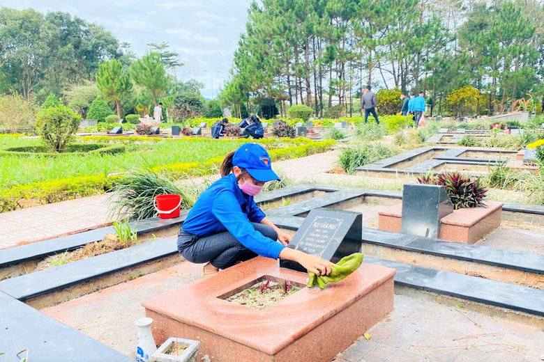 Tuổi trẻ Bảo Lộc tổ chức các hoạt động ''Uống nước nhớ nguồn''