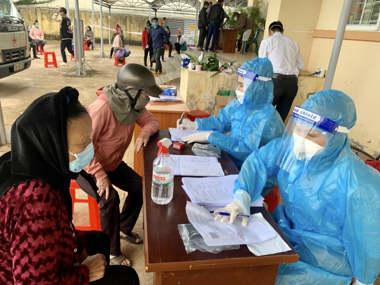 164 ca Covid-19 mới, thêm 2 ca tử vong