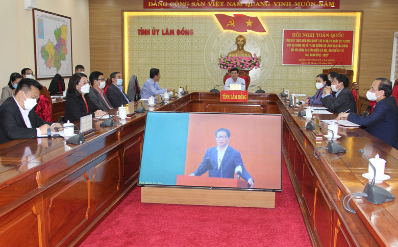 Các đại biểu tham dự hội nghị tại điểm cầu Lâm Đồng