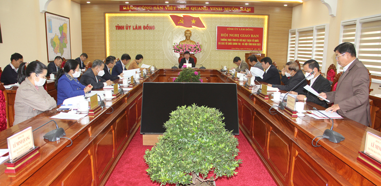 Thường trực Tỉnh uỷ giao ban với MTTQ và các tổ chức chính trị - xã hội tỉnh