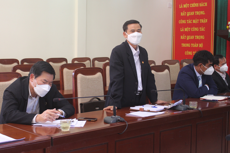 Đại biểu tham gia thảo luận