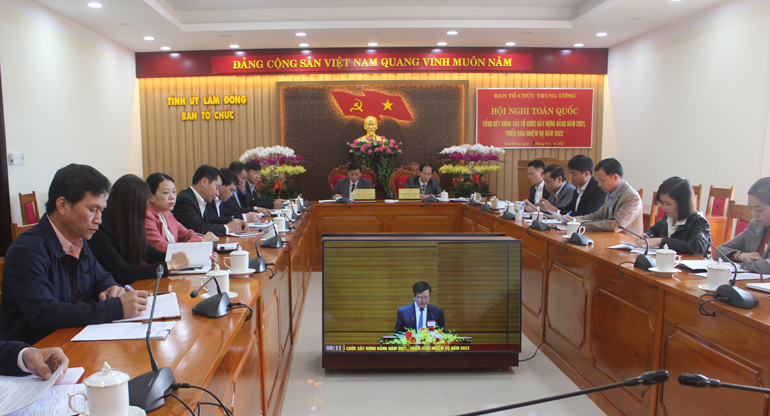 Các đại biểu tham dự hội nghị tại điểm cầu Lâm Đồng