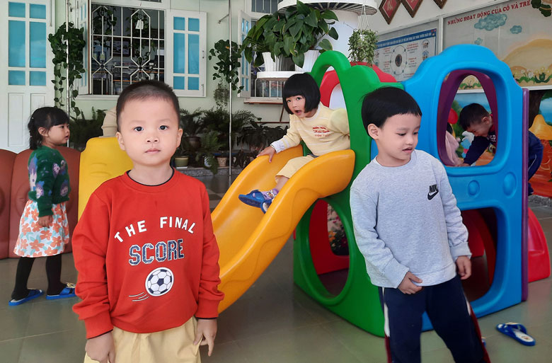 Khó khăn của giáo dục mầm non ngoài công lập