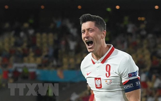 Tiền đạo Lewandowski đạt danh hiệu ''Cầu thủ xuất sắc nhất năm''