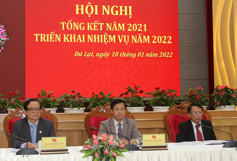 98,30% tổ chức cơ sở đảng hoàn thành tốt nhiệm vụ năm 2021