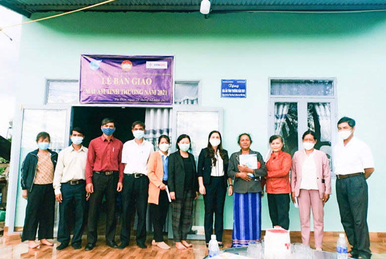 Xuân về trong những ngôi nhà mới