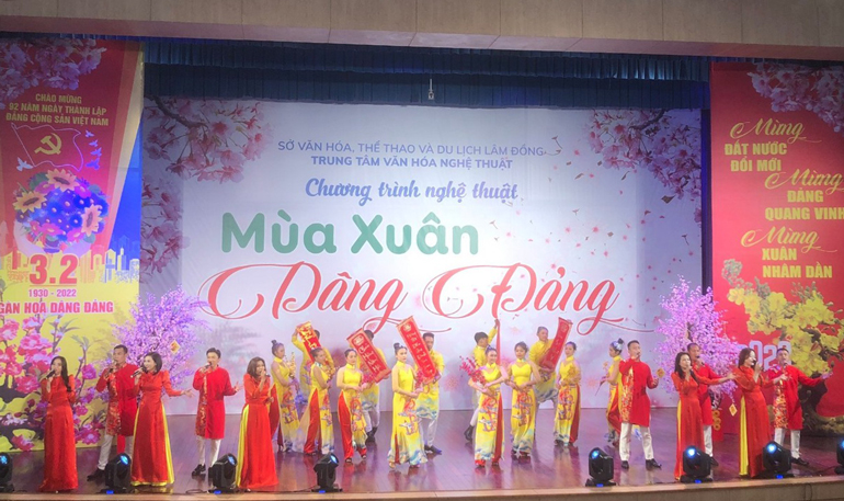 Chương trình nghệ thuật Mùa Xuân dâng Đảng