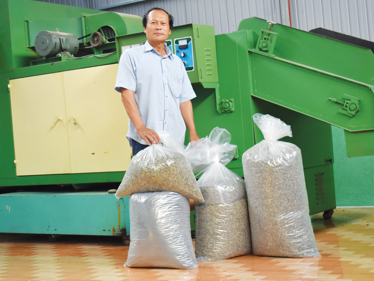 Dặm dài giấc mộng trầm hương