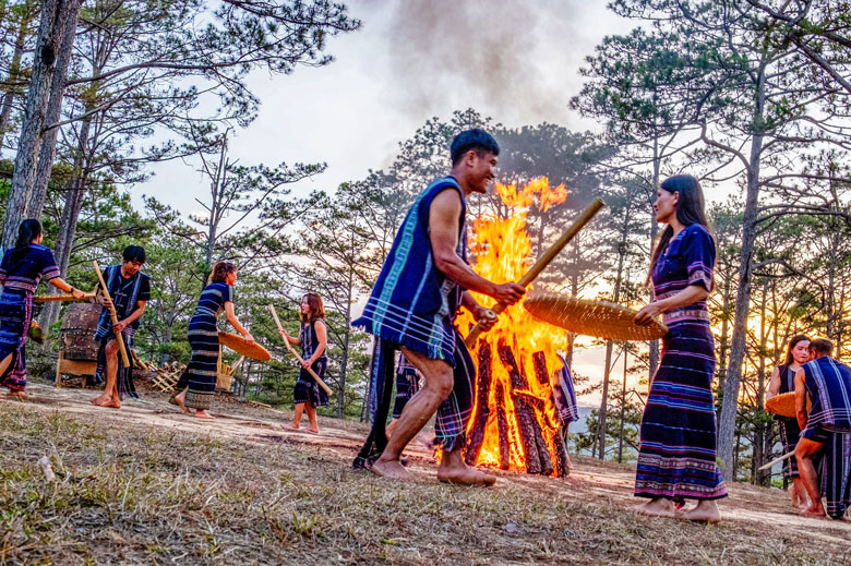 Âm vang đại ngàn. Ảnh: Hiệp Nguyễn