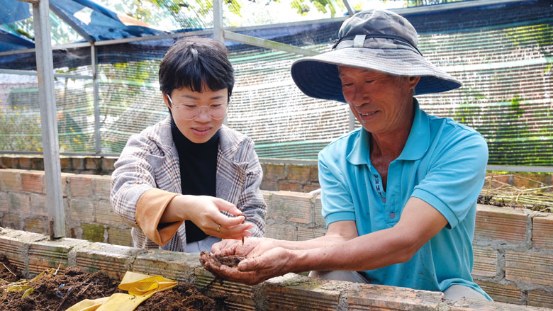 Cô gái nông thôn khởi nghiệp cùng trùn quế