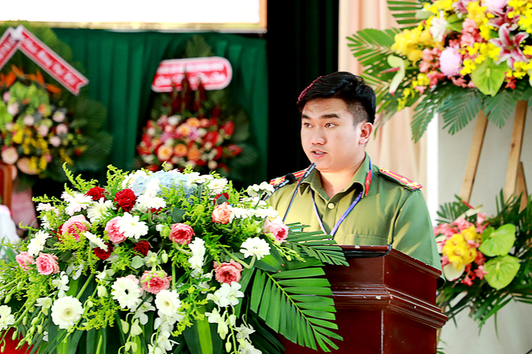 Bí thư Đoàn TNCS Hồ Chí Minh Công an tỉnh Lâm Đồng Lê Ngô Hồng Vũ phát biểu chỉ đạo tại Đại hội