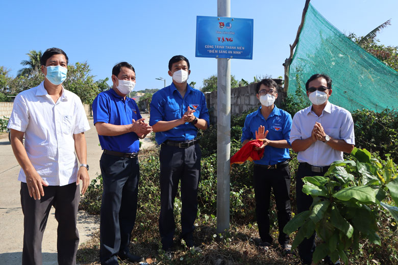 Tuổi trẻ Lâm Đồng vì biển đảo quê hương