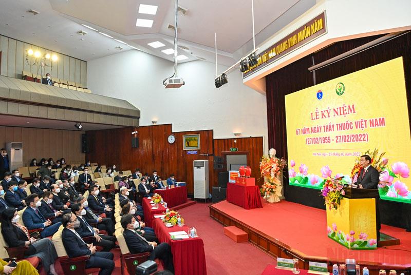 Nỗ lực hoàn thành xuất sắc trọng trách chăm sóc, bảo vệ sức khỏe nhân dân