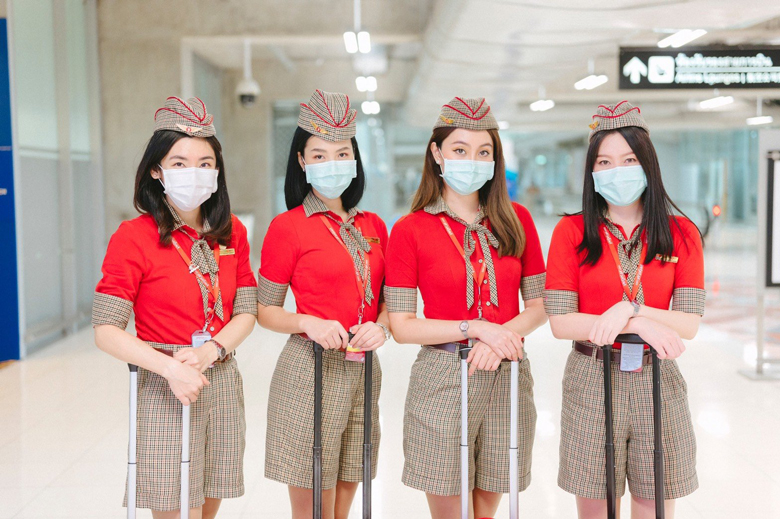 Tiếp viên Vietjet Thái Lan tại sân bay Suvarnabhumi
