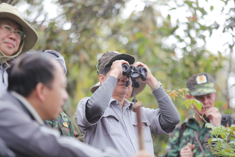 Trong chuyến kiểm tra rừng đầu năm nay, đồng chí Bí thư Tỉnh ủy - Chủ tịch HĐND tỉnh Lâm Đồng Trần Đức Quận cũng đặt rất nhiều câu hỏi và cả sự trăn trở. Ở Việt Nam có rất nhiều rừng quốc gia, nhưng Bidoup - Núi Bà có nhiều tiềm năng lại chưa phát huy hết giá trị của nó. Bí thư Tỉnh ủy Lâm Đồng yêu cầu lãnh đạo Vườn Quốc gia Bidoup - Núi Bà, lãnh đạo địa phương, các đơn vị liên quan nghiên cứu, xem xét các đề án nhằm định hình, phát triển các tuyến du lịch  sinh thái bền vững, có điểm nhấn, xứng tầm theo tiêu chuẩn quốc tế phục vụ cho phát triển kinh tế - xã hội của tỉnh Lâm Đồng