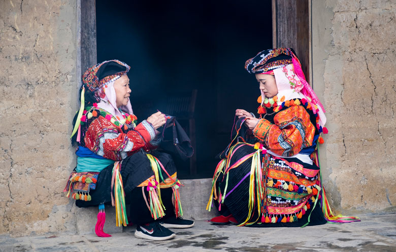 Phụ nữ dân tộc Lô Lô, Hà Giang. Ảnh: Nguyễn Nghĩa