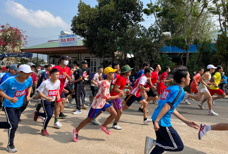 Đơn Dương: 157 vận động viên tham gia giải việt dã năm 2022