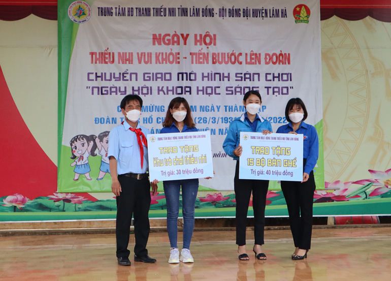 Trải nghiệm khoa học sáng tạo trong Ngày hội Thiếu nhi vui khỏe – Tiến bước lên Đoàn