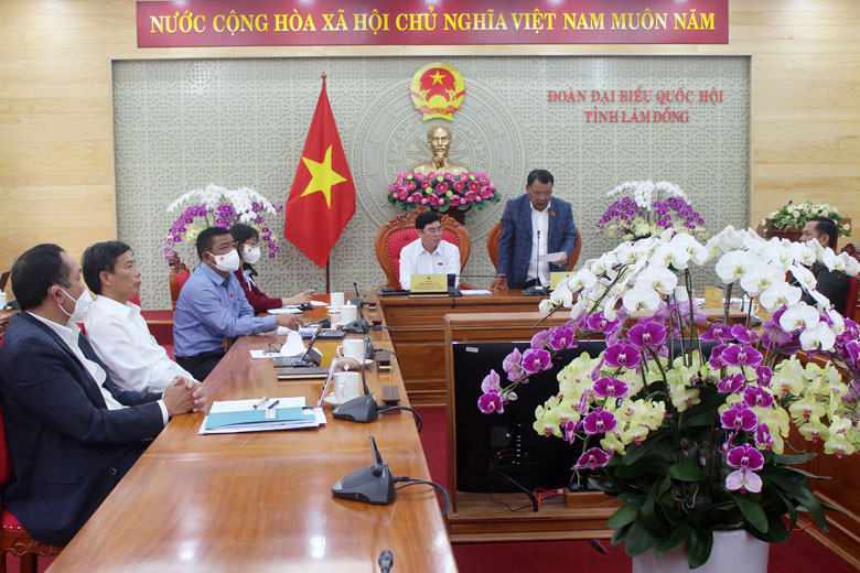 Giải pháp bình ổn thị trường xăng, dầu