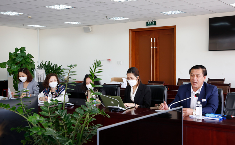 Trao đổi về định hướng phát triển các sản phẩm dịch vụ du lịch về đêm phục vụ khách du lịch