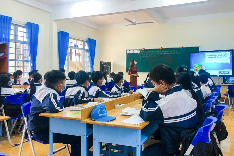Vững vàng sự nghiệp giáo dục