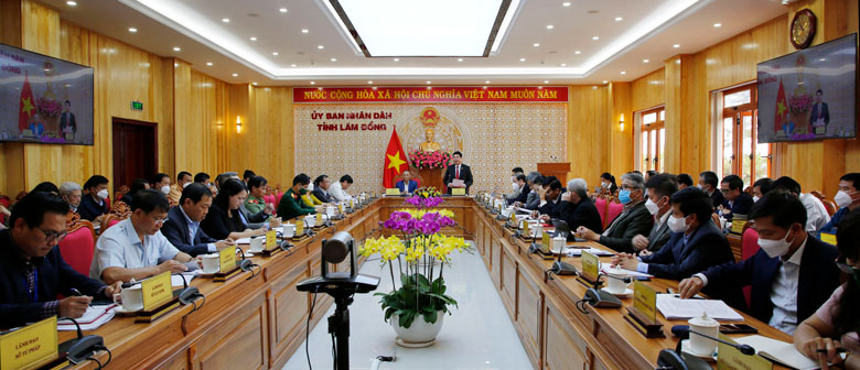 Tăng tốc, chạy bù tăng trưởng thấp của năm 2021…
