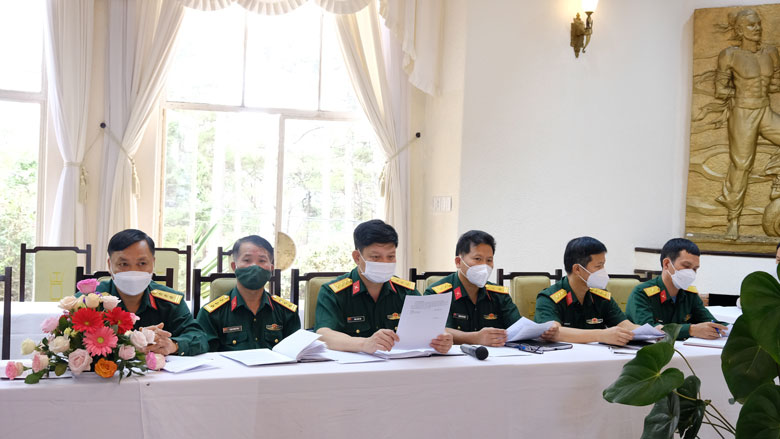 Các đại biểu tham dự hội nghị