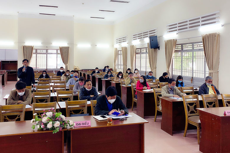 Đánh giá tình hình thi hành Điều lệ Công đoàn Việt Nam (Khóa XII)