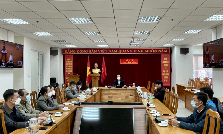 Hội nghị trực tuyến về tiêm chủng vắc xin phòng Covid-19 cho trẻ em từ 5 tuổi đến dưới 12 tuổi