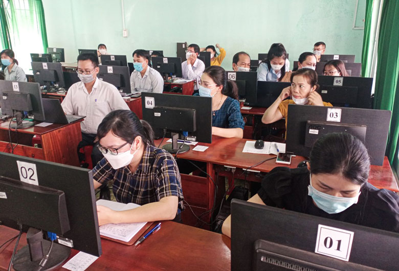 Đạ Tẻh: Triển khai phần mềm văn phòng điện tử phiên bản 5.0