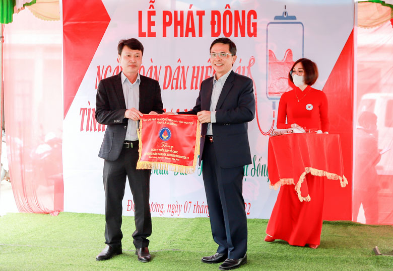 Phát động Ngày Toàn dân Hiến máu tình nguyện
