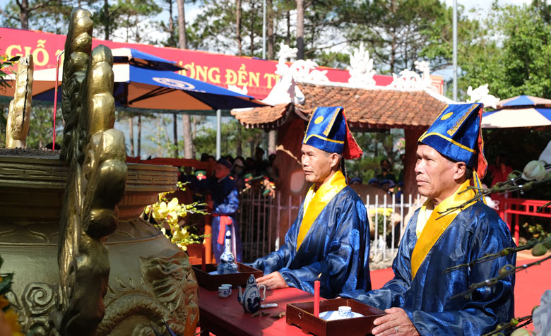 Đền Hùng - Giỗ tổ Hùng Vương trường tồn, tỏa sáng muôn đời