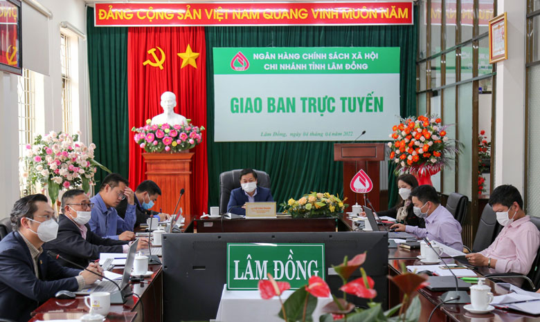 Tập huấn nghiệp vụ cho vay hỗ trợ học sinh, sinh viên mua thiết bị học tập
