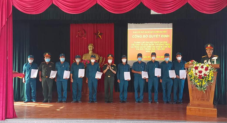Thành lập đại đội dân quân cơ động Đạ Tẻh