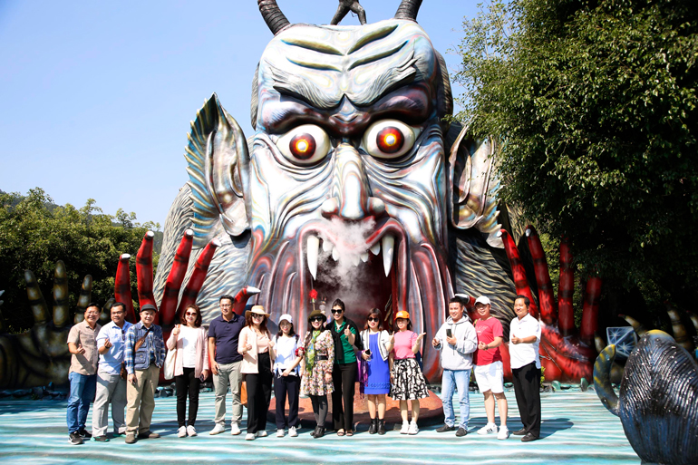 Khu du lịch Quỷ Núi Suối Ma tổ chức famtrip