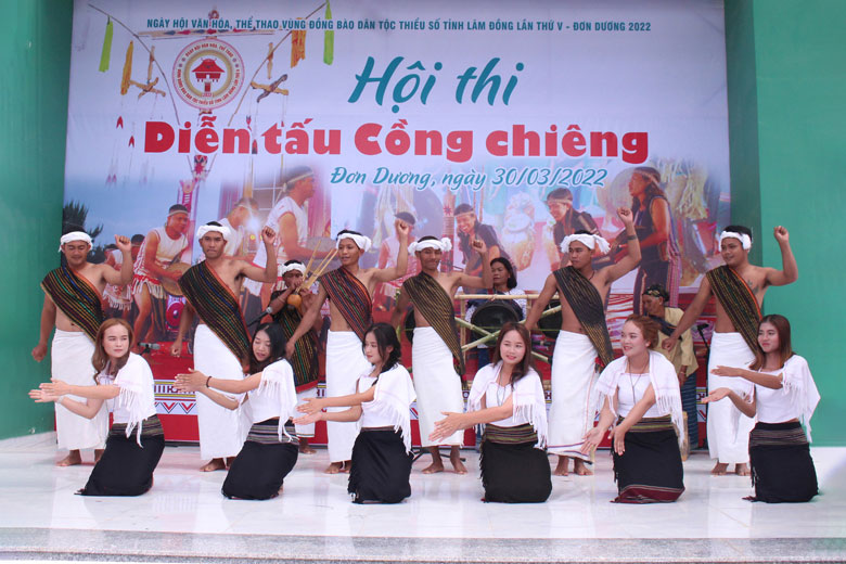 Kết nối giới trẻ với di sản dân tộc