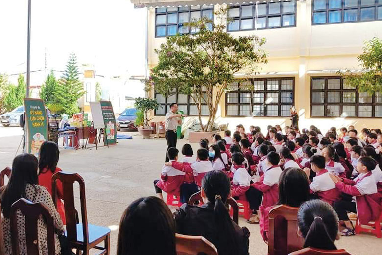 Nỗ lực giáo dục, truyền thông dân số cho thanh, thiếu niên