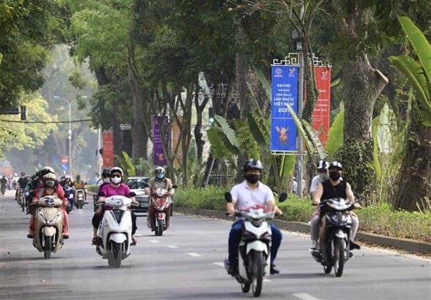 Bắc Bộ và Trung Bộ nắng diện rộng, nền nhiệt tăng nhanh