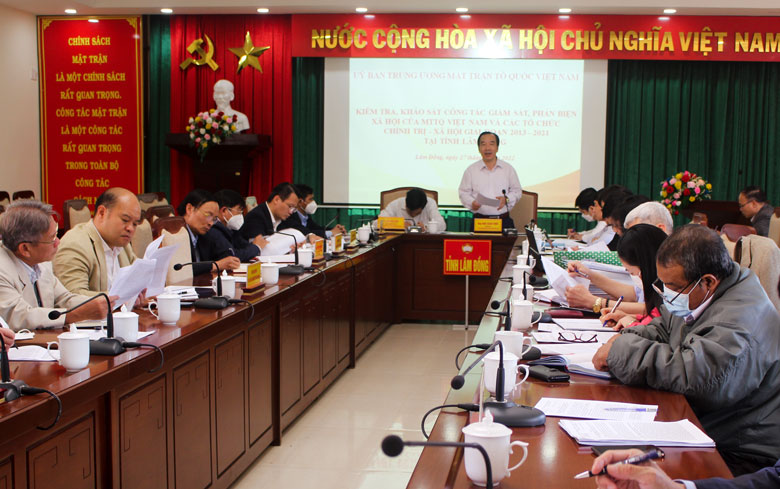 Kinh nghiệm trong thực hiện nhiệm vụ giám sát