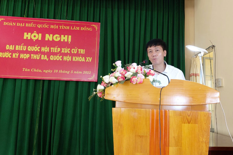 Ông Lâm Văn Đoan - Phó Chủ nhiệm Ủy ban Xã hội của Quốc hội tiếp thu, giải trình các ý kiến kiến nghị của cử tri theo thẩm quyền