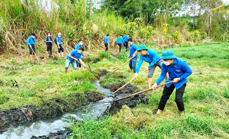Tuổi trẻ Bảo Lộc tham gia các phần việc của thanh niên