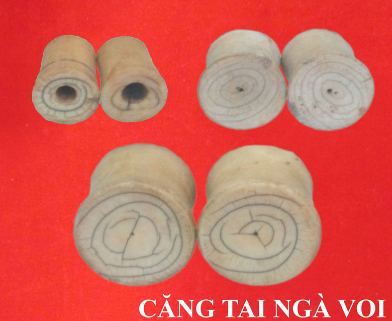 Độc đáo trang sức truyền thống Mạ