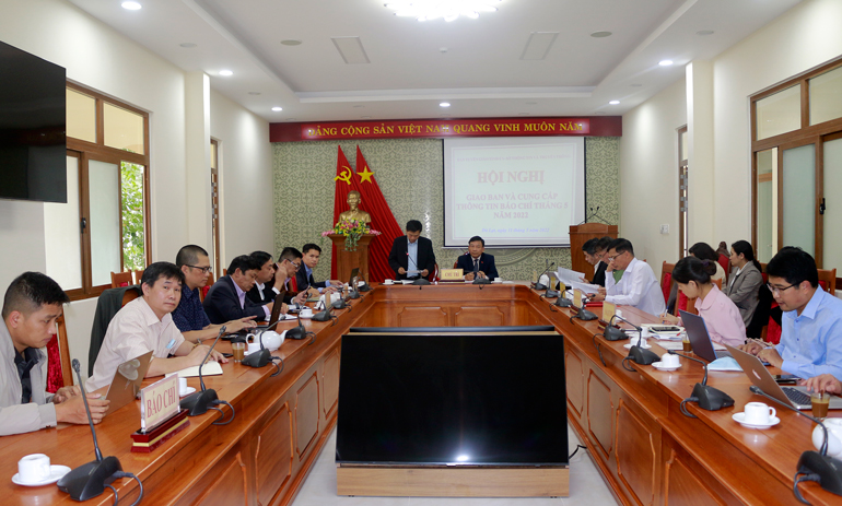 Hội nghị giao ban báo chí tháng 5 năm 2022
