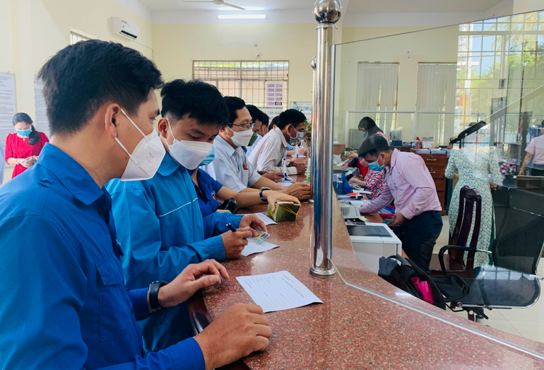 Đạ Tẻh: Huy động gần 7  tỷ đồng từ tiền gửi tiết kiệm chung tay vì người nghèo