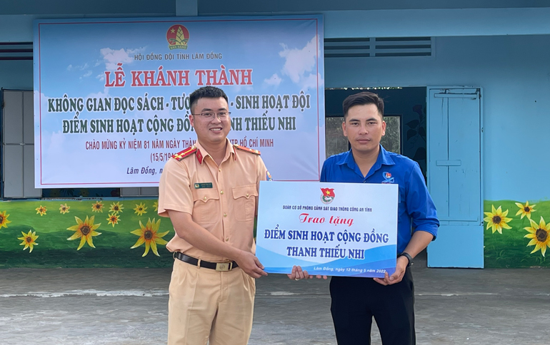 Khánh thành điểm sinh hoạt cộng đồng và mô hình "Không gian đọc sách, tương tác, sinh hoạt Đội"