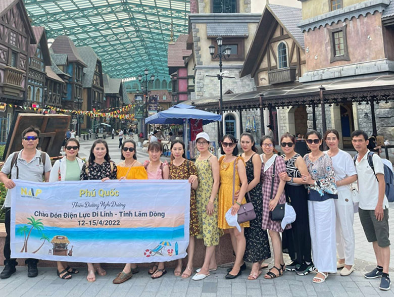 Điện lực Di Linh đã tin tưởng chọn LANGBIANG GROUP cho chuyến tham quan Phúc Quốc của mình