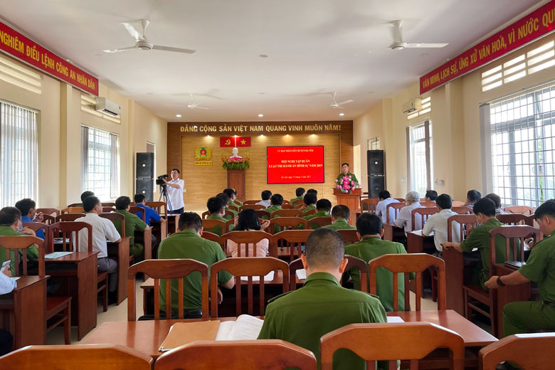 Đạ Tẻh: Tập huấn Luật Thi hành án hình sự năm 2019