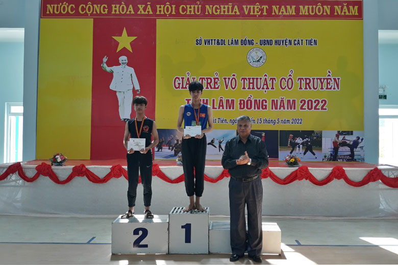 Thành phố Bảo Lộc xếp thứ Nhất toàn đoàn Giải trẻ Võ thuật cổ truyền tỉnh Lâm Đồng năm 2022